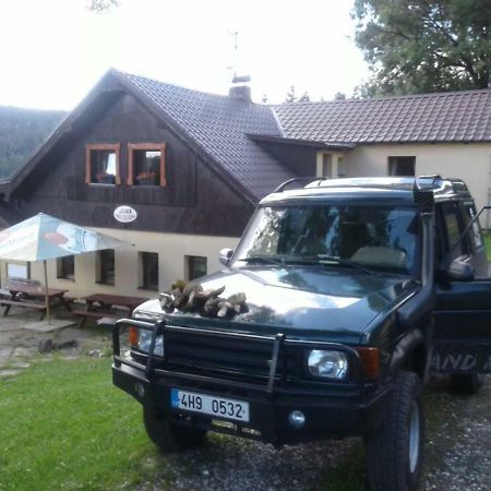 Chata Jawa Hotel Strazne Bagian luar foto