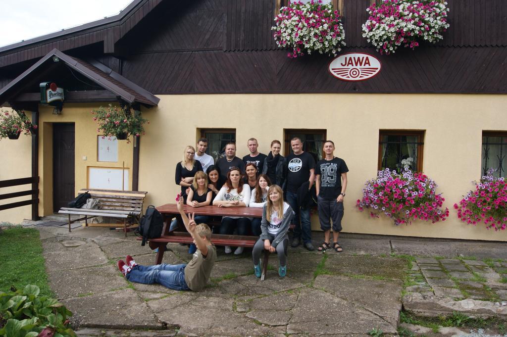 Chata Jawa Hotel Strazne Bagian luar foto