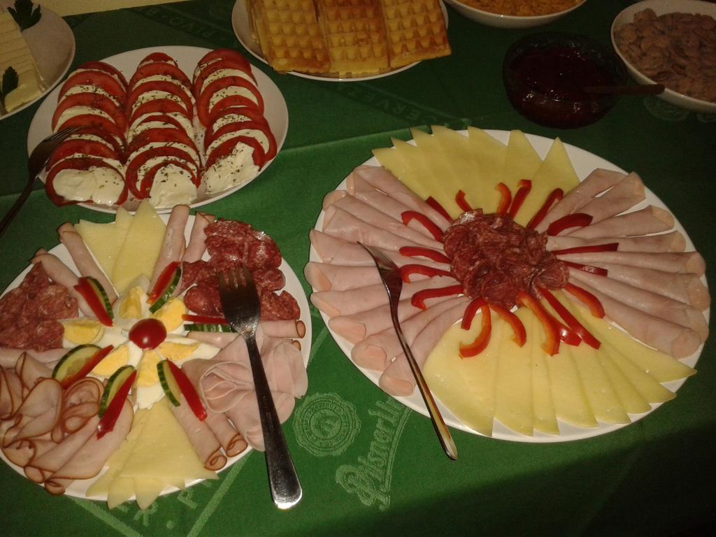 Chata Jawa Hotel Strazne Bagian luar foto