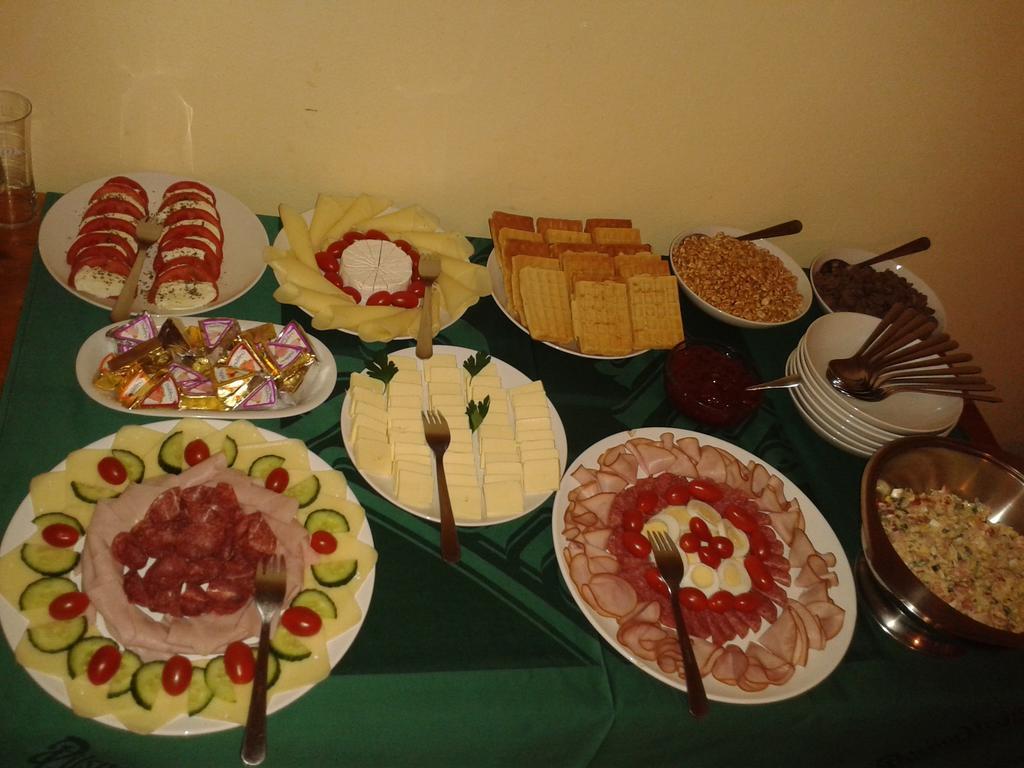 Chata Jawa Hotel Strazne Bagian luar foto